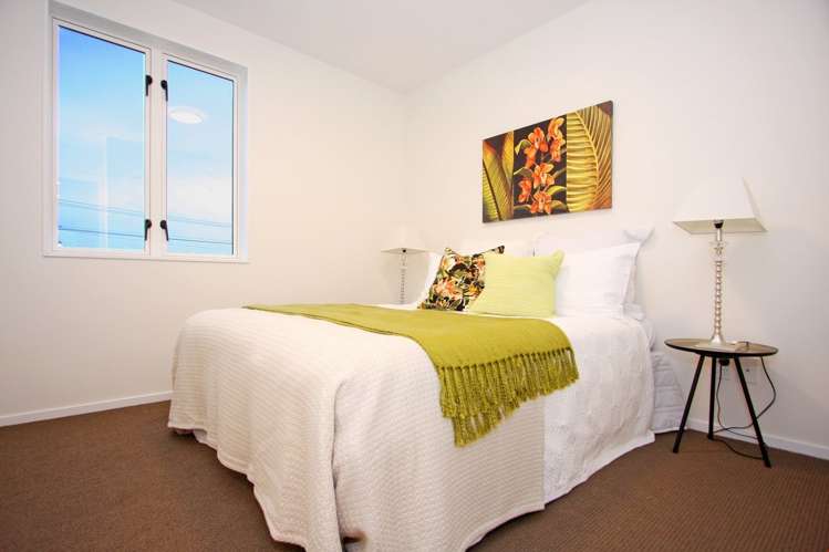 65 Grove Road Papakura_12