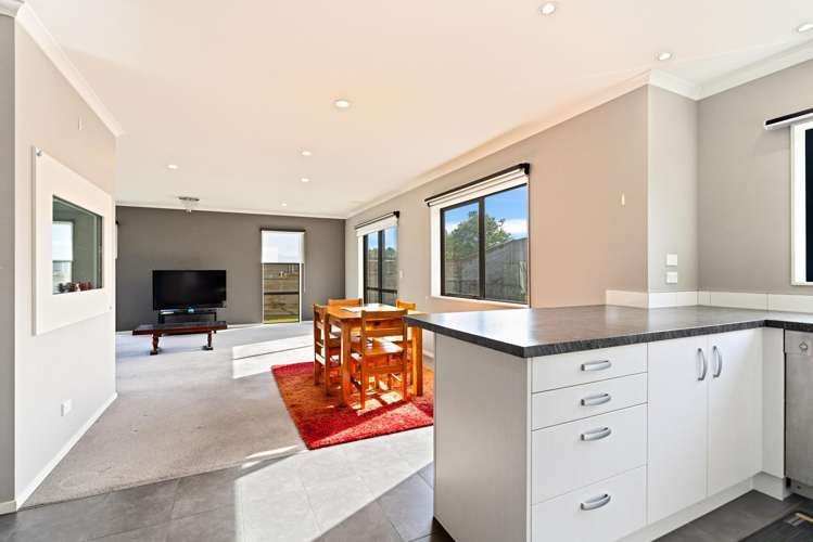 102 Mountainview Terrace End ōtaki Beach_5