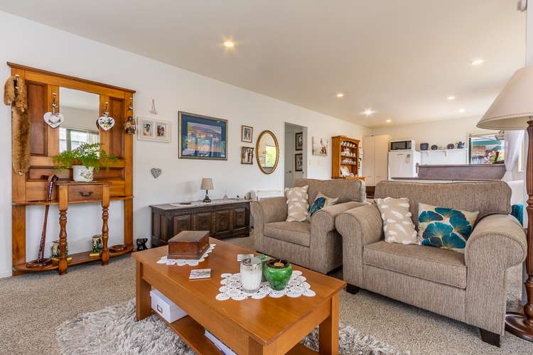 6/55 Andrew Street Waikanae_2