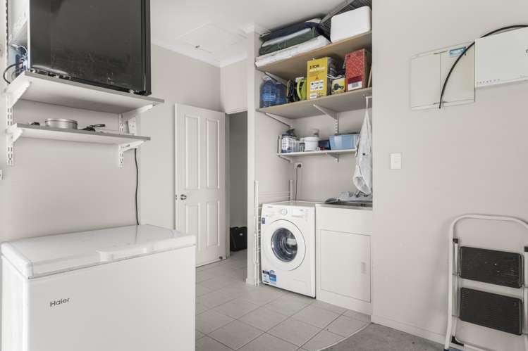 95 Athol Place Algies Bay_24