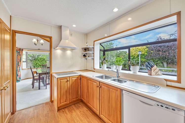 22 Glucina Avenue West Harbour_8