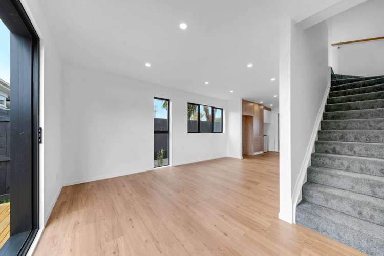 4/21 Tennessee Avenue Mangere East_10