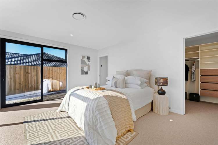 34 Greenway Crescent Richmond_18