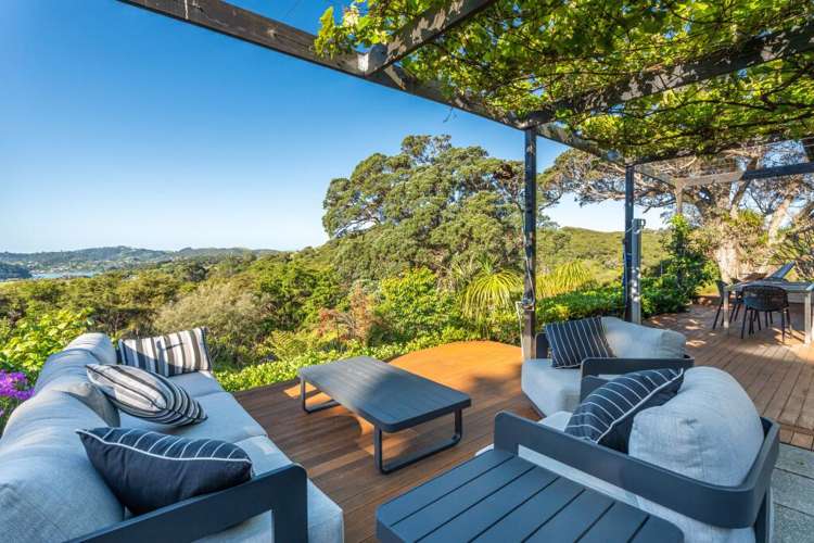 1 Rothschild Terrace Te Whau_16