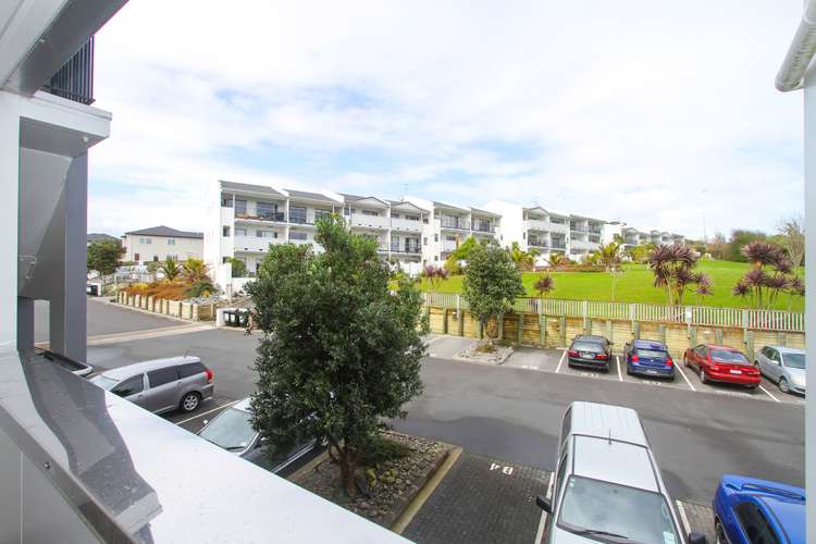 B10/60 Masons Road Oteha_16