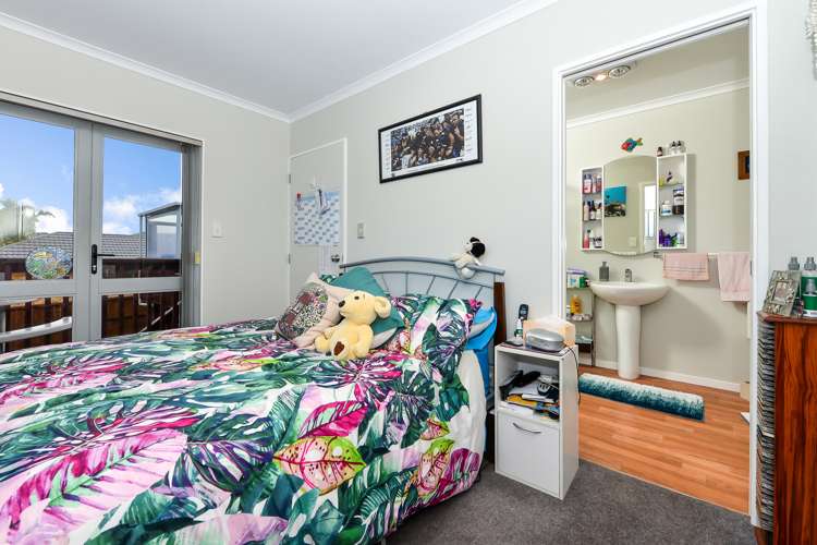 22 Palm Grove Drive Western Heights_8