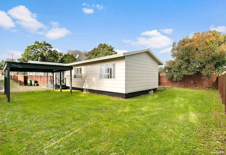 2/27 Smiths Avenue Papakura_1