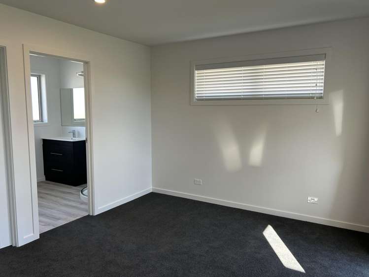 70 Halpin Drive Lincoln_8