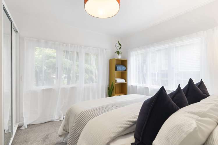 56 Sylvan Valley Avenue Titirangi_16