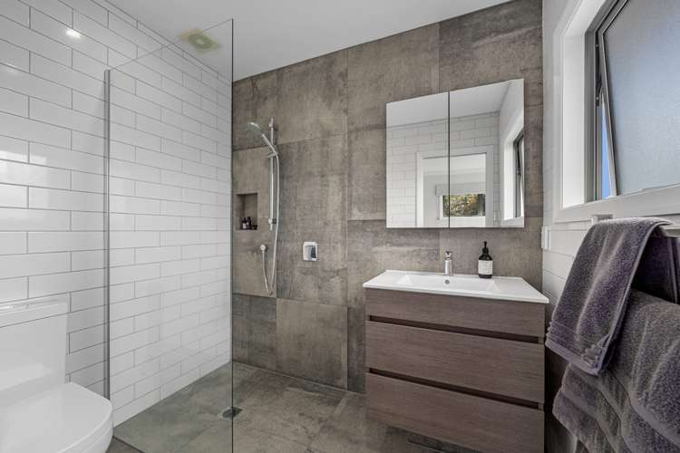 125 Riverside Road Orewa_12