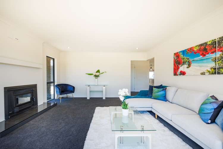 167 Spur Road West Feilding_12