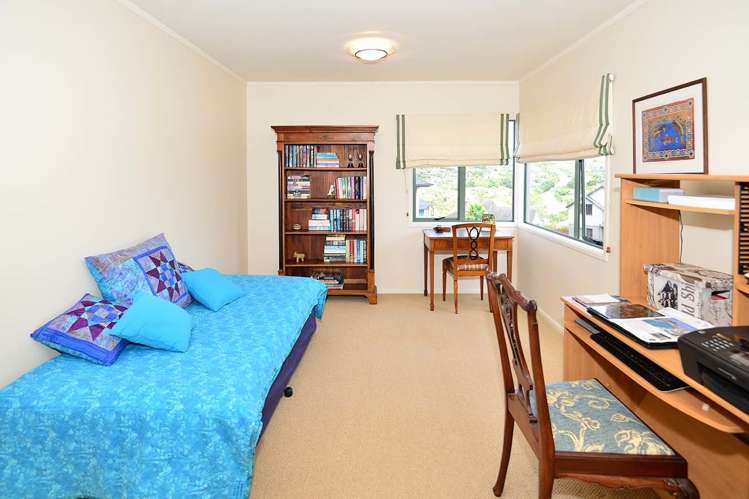 221 Alec Craig Way Gulf Harbour_16