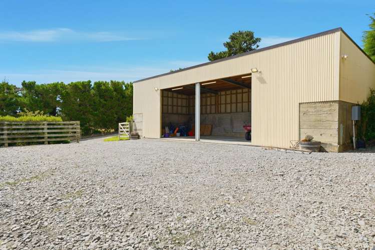 106 Davis Road Cust_20