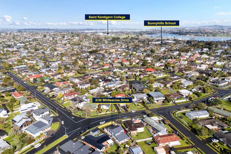 2/30 Whiteacres Drive Sunnyhills_18