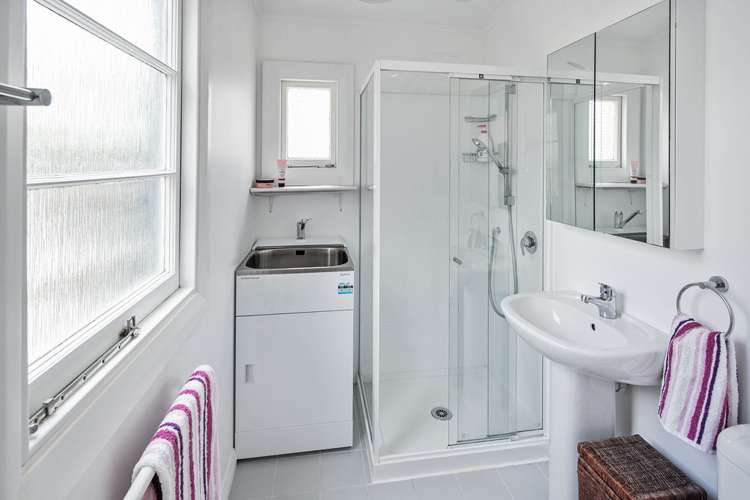 196 Rintoul Street Berhampore_10