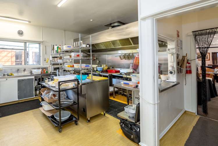 42 Main Street Eketahuna_24