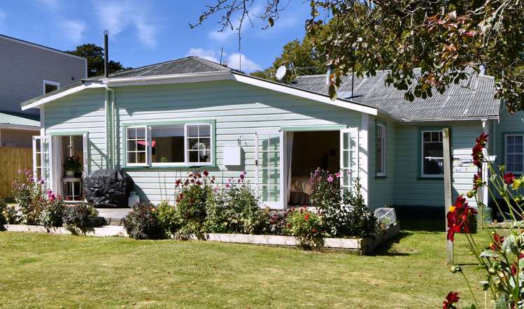 206 Main Street Greytown_19