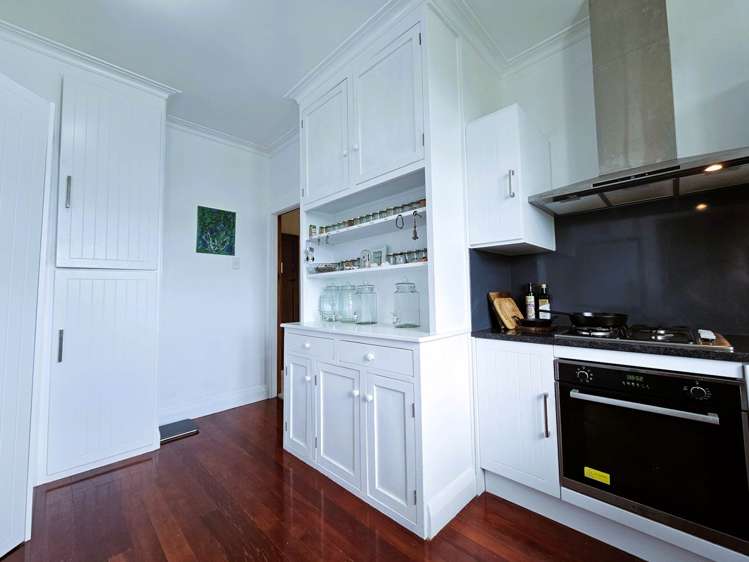 39 Hanlon Crescent Devonport_5