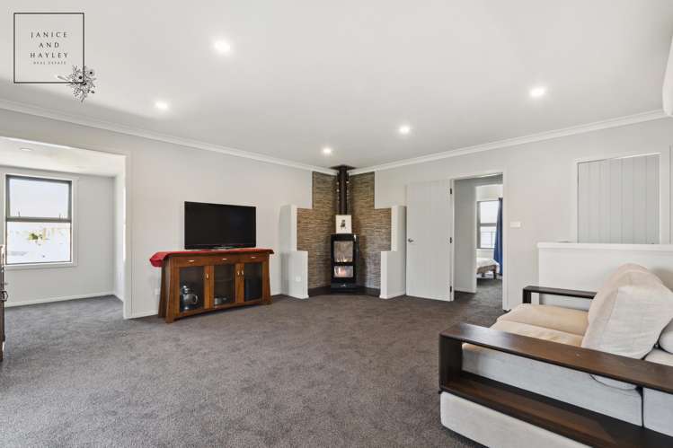 29 Youngs Road Papakura_5