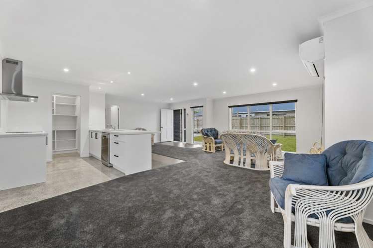 4a Carrick Robertson Place_3