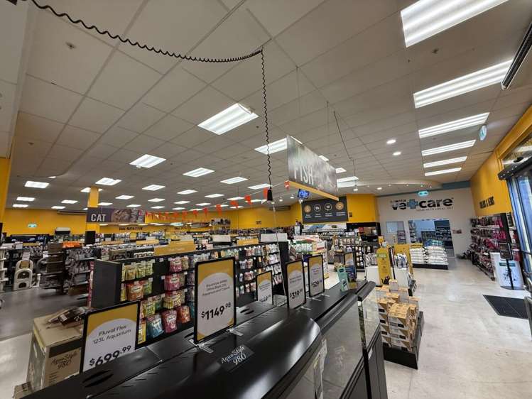 192-198 Universal Drive Henderson_6