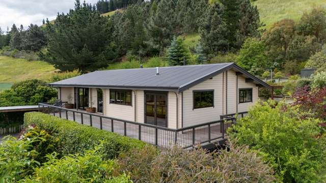 GREAT VIEWS IN CLYDE