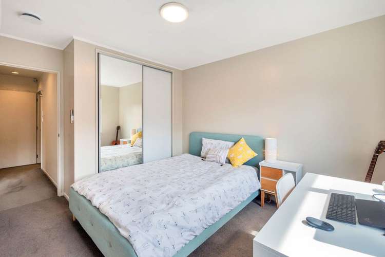 92 Glendene Avenue Glendene_14