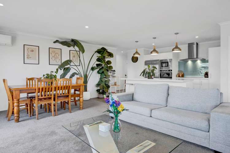 31 Jules Crescent Bell Block_8