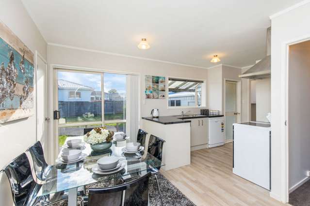 16 Beeston Crescent Manurewa_2