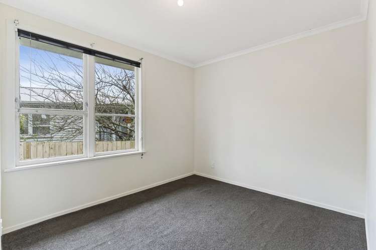 33 Mountain Road Mangere Bridge_6