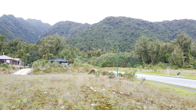 9 Pioneer Drive Franz Josef Glacier_2