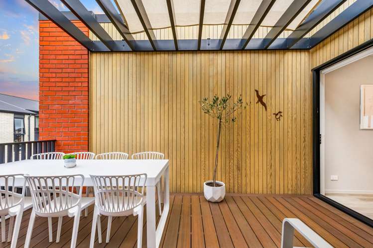 12 Kerewhenua Crescent Hobsonville_16