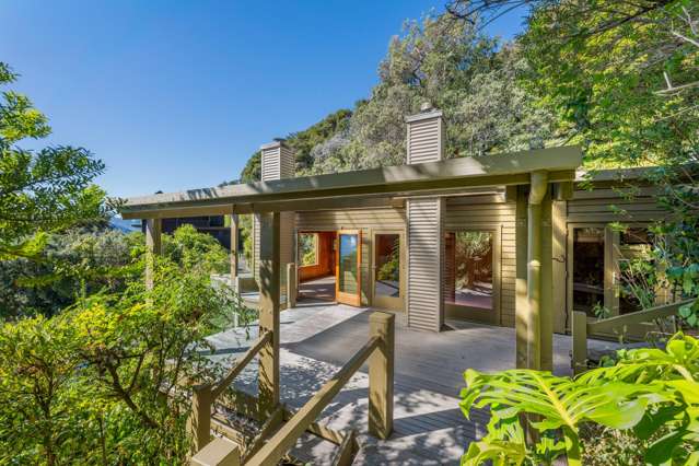 Sunshine Bay - Where the Sounds Truly Shine
