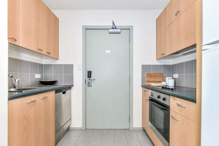 9h/13 Mount Street Auckland Central_5