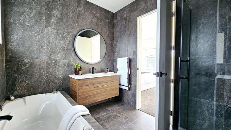 4 Hannah Lane Wainui_9