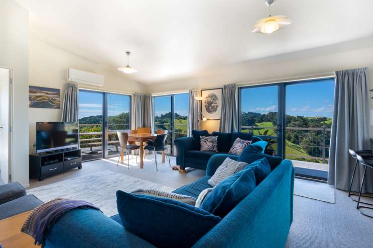 56 Walu Lane Matapouri_3