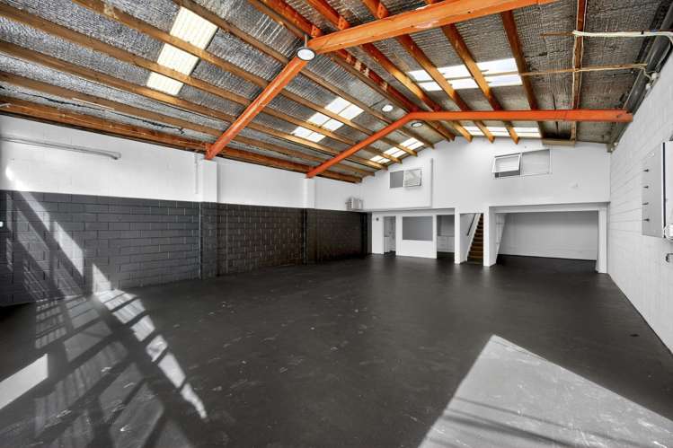 C/66 Barrys Point Road Takapuna_6