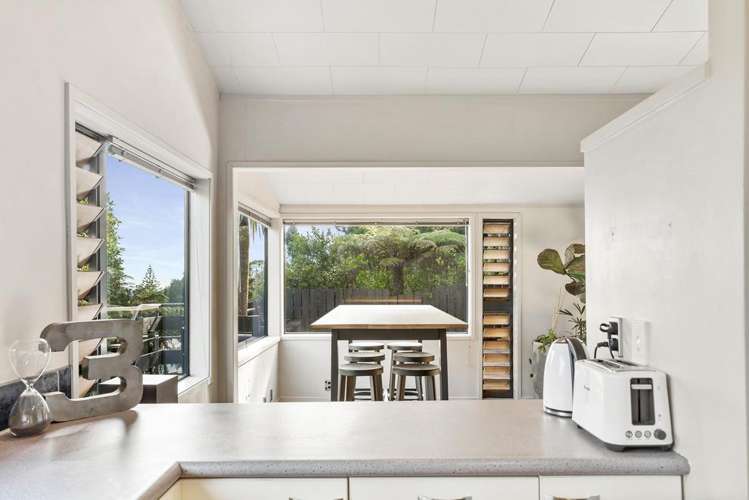 395 Titirangi Road Titirangi_10