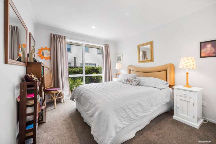 3 Ian Gordon Lane Orewa_16