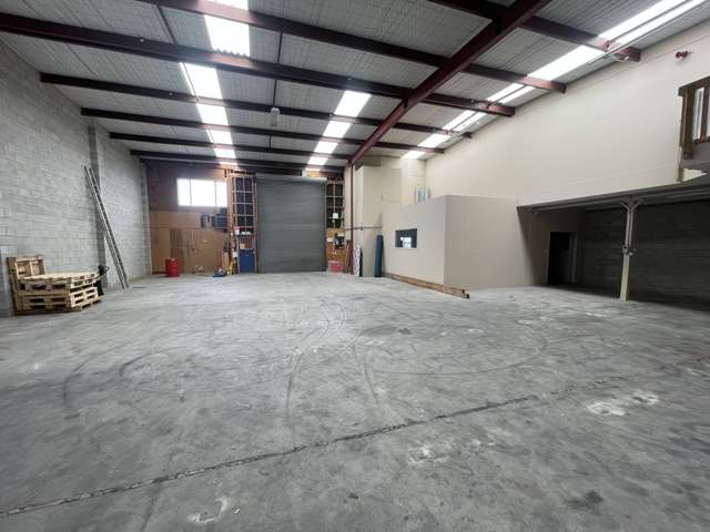 Unit B/5 Andromeda Crescent East Tamaki_2