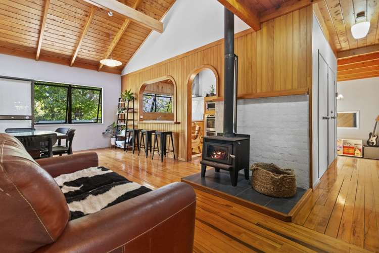 32 Mount Avenue Pauanui_3