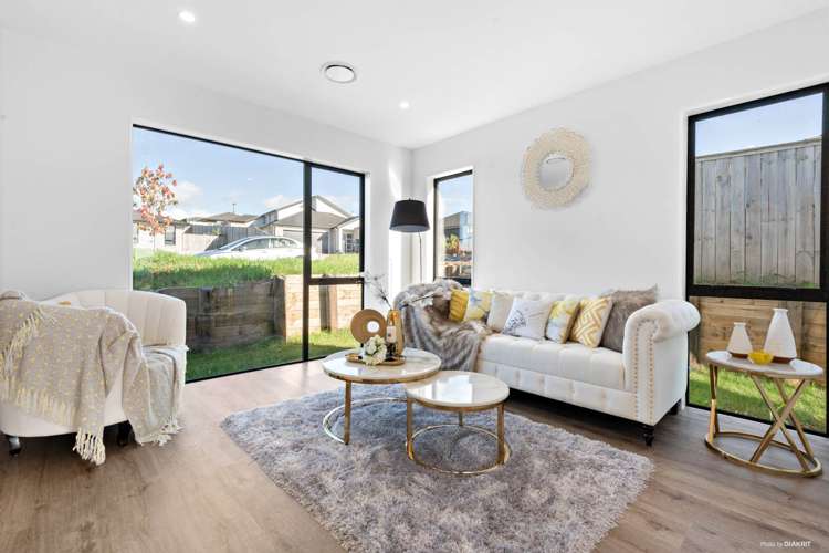 32 Thomason Crescent Pokeno_16