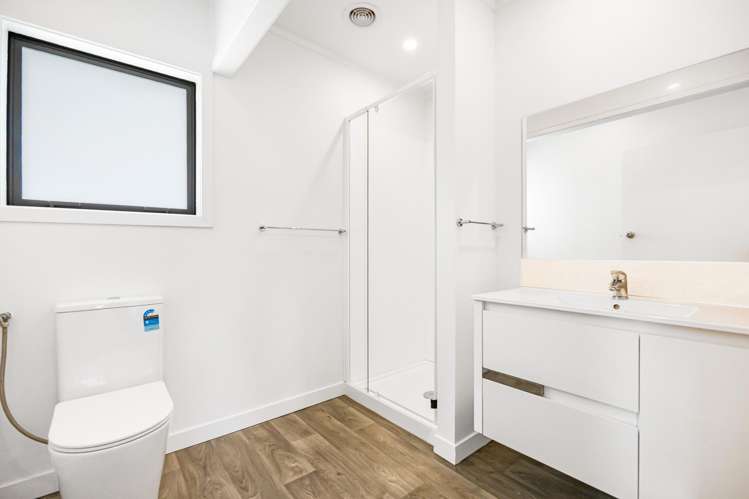 123 Riverpark Crescent Henderson_10