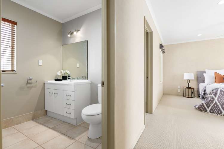 31 Cairns Crescent Rototuna_12