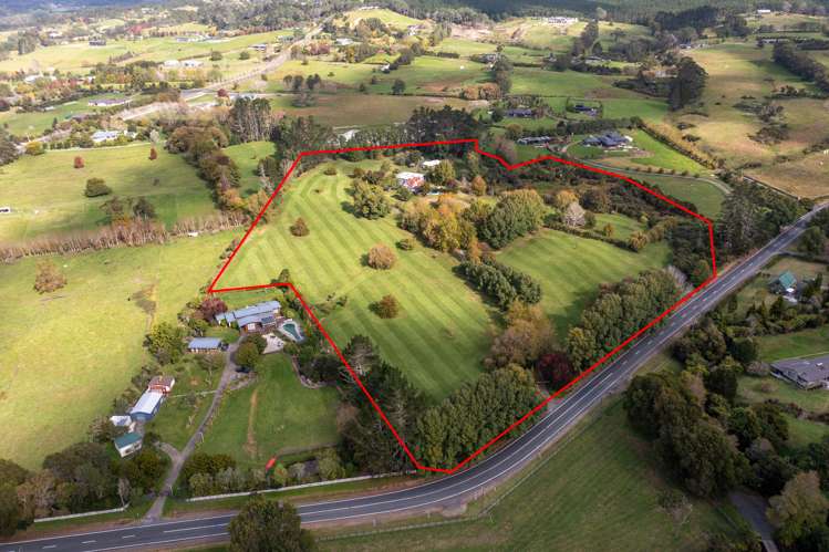 221 Blackbridge Road Dairy Flat_5