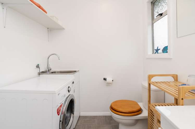 20 Waldron Crescent Green Island_19