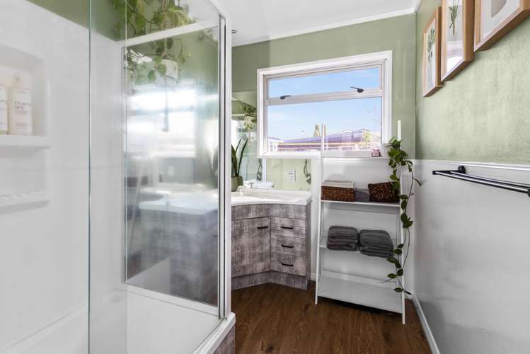 7 Titoki Crescent Pirimai_10