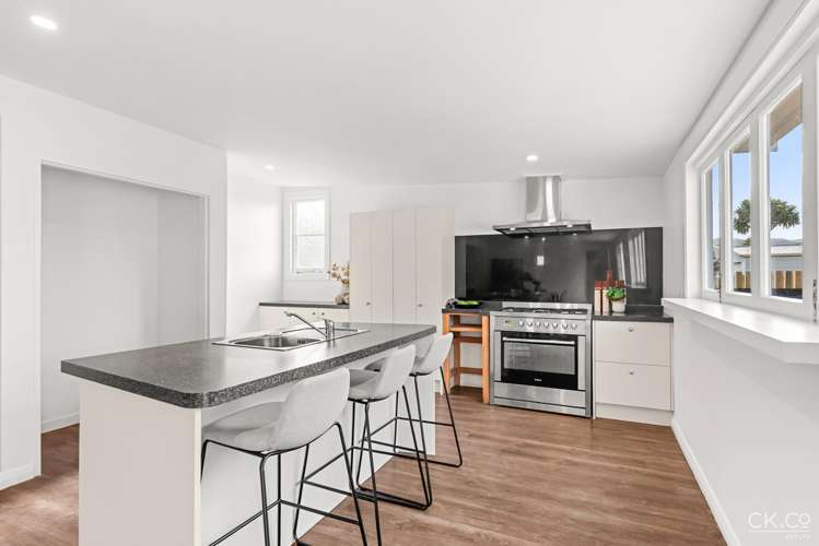 64 Bell Road Waiwhetu_9