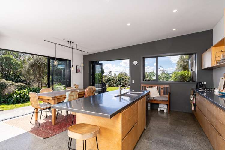 176 Maungatawhiri Road Raglan_12