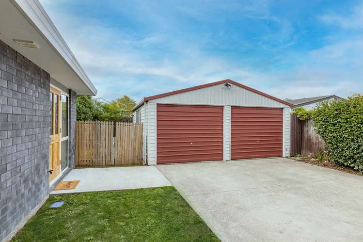 9 Honeysuckle Place Northcote_15